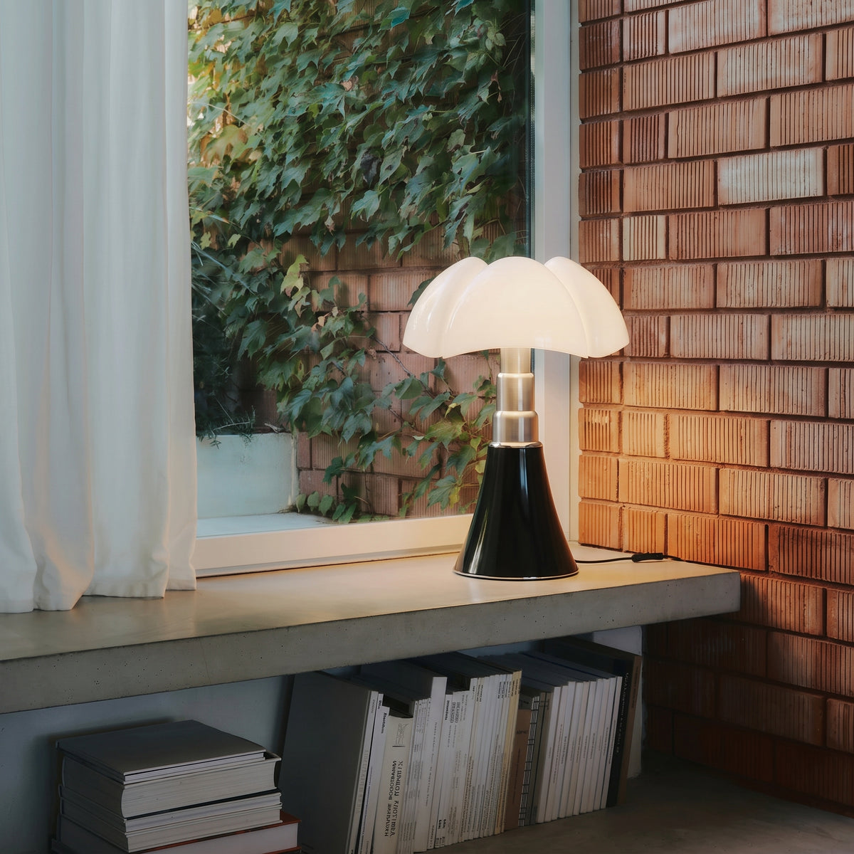 Mrbird bordslampa